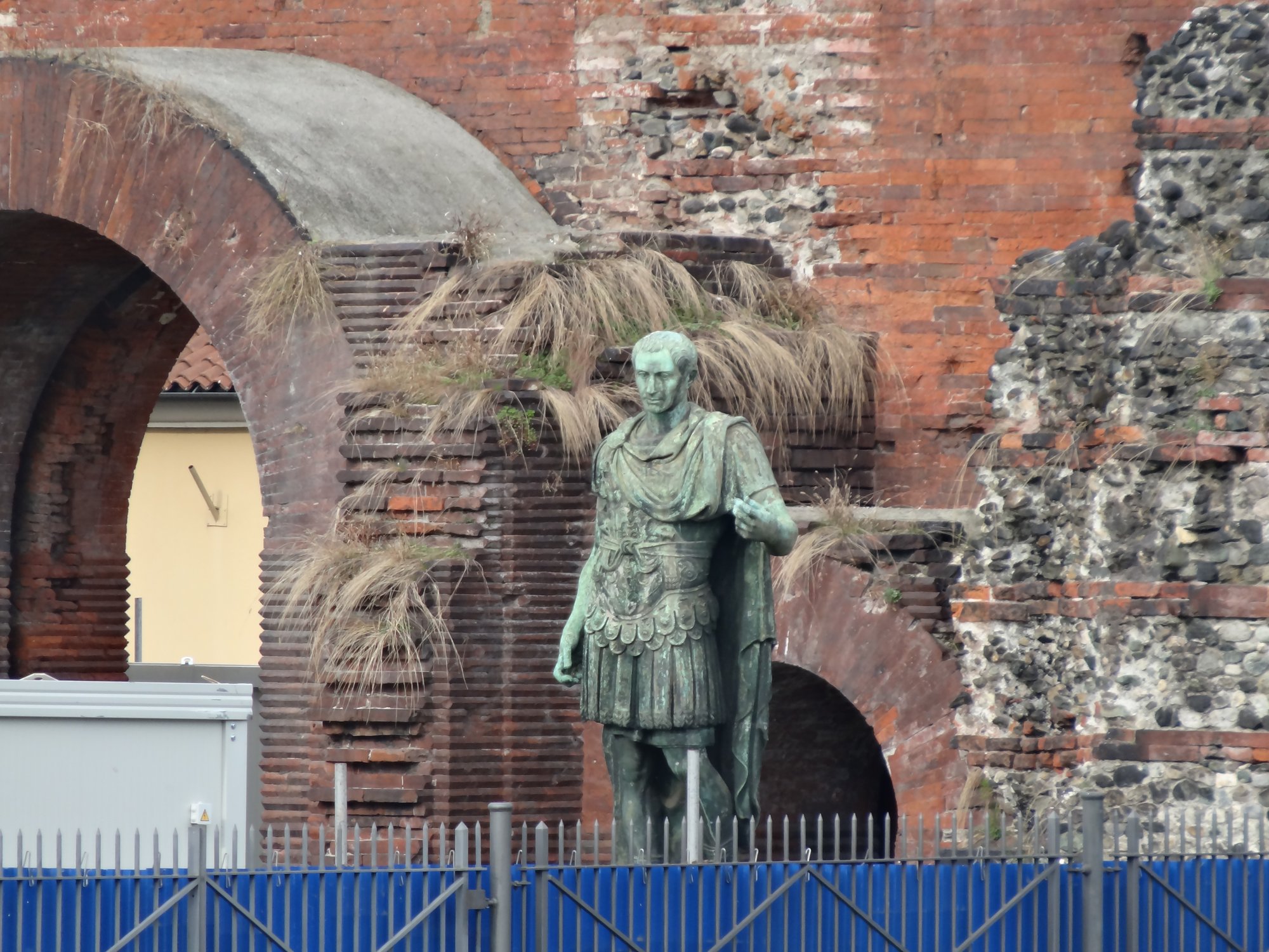 Porta Palatina 1/1